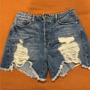 Good American Bombshell Shorts Size 6